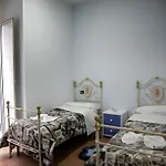 Western Dei Mille Отель