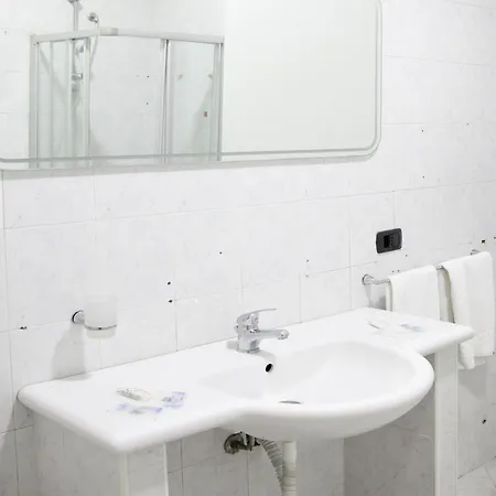 Ξενοδοχείο Western Dei Mille Νάπολη