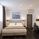 Dei Mille Hotel 3*